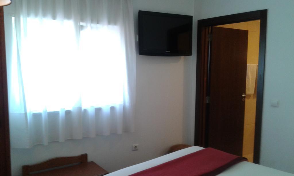 Hotel Tic Tac Braganca Bagian luar foto