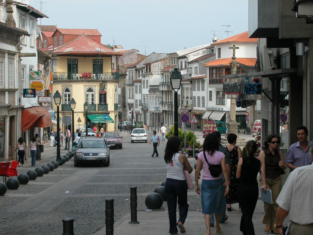Hotel Tic Tac Braganca Bagian luar foto